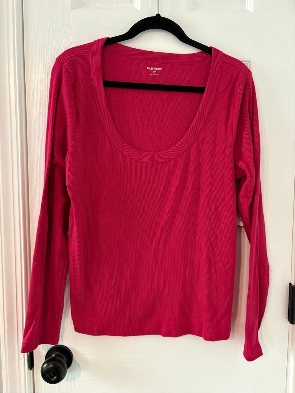 nwt Old Navy Long-Sleeve Scoop Neck Top - Hot Pink